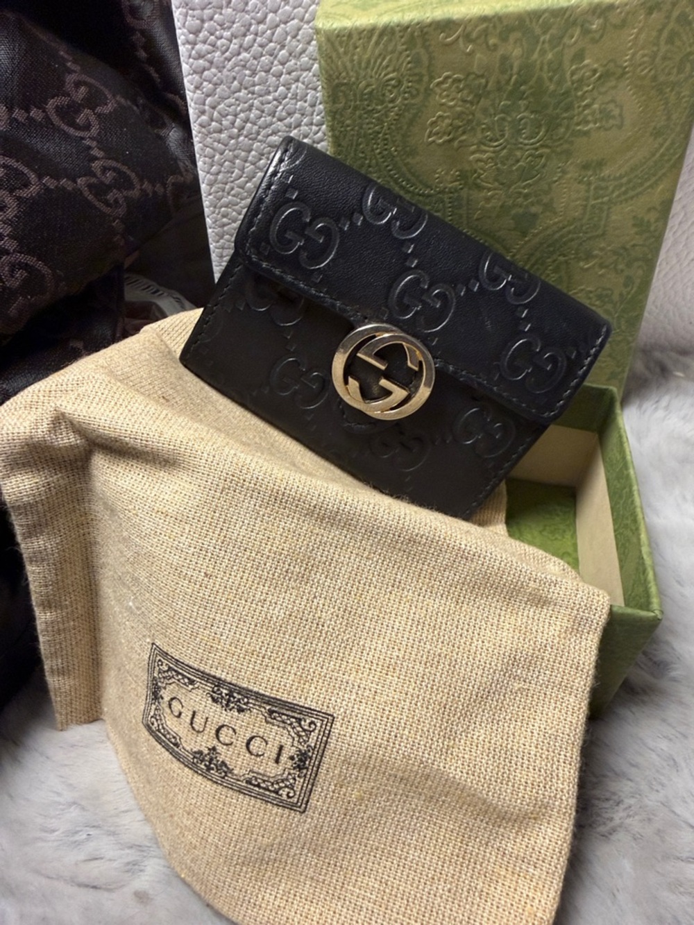 Gucci Black Embossed GG Card Case with Gold Interlocking G - Picture 2 of 10